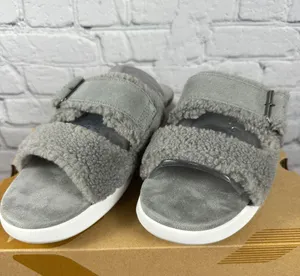 NEW Pasea Slide Sandal in Wild Dove Gray 7 thumbnail 1