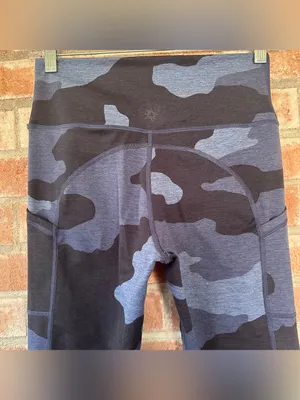 Offline Aerie Camo The Hugger Leggings Women’s Large Blue Camouflage Athletic thumbnail 5