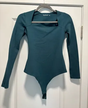 Abercrombie Bodysuit Long Sleeve thumbnail 1