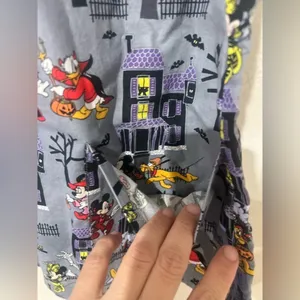 Disney Halloween Size L Multicolored Scrub Top Mickey Minnie Goofy Like new thumbnail 11