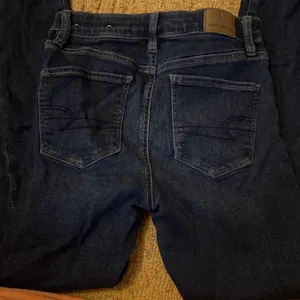 American Eagle Jeans thumbnail 2