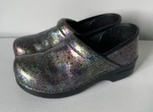 Dansko Slip-On Clogs Shiny Purple Blue Pattern Medical Nurse Women's Size 40 thumbnail 1