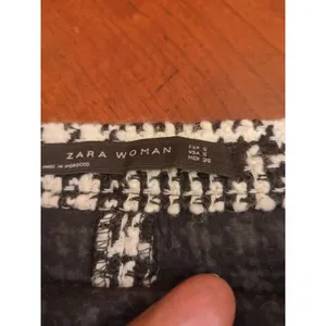 Zara Woman Tweed Mini Skirt S Plaid Houndstooth Black White Size S thumbnail 7