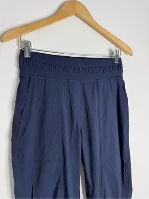 Lululemon Dance Studio Crop Pants Size 4 Navy Blue 26” Inseam thumbnail 2