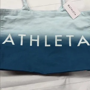Athleta NWT Ocean Blue Ombre Large Canvas Gym Travel Beach Tote Bag thumbnail 5