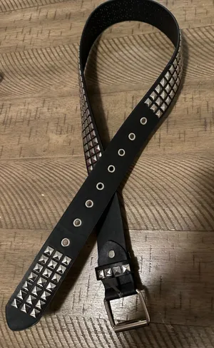 Black Faux Leather 3-Row Pyramid Studded Belt - Y2K Punk Emo Gothic Metal thumbnail 1