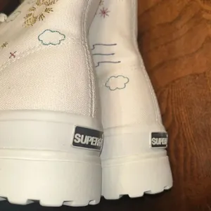 Superga White & Blue Embroidered Accent Alpina Plao Hightop Sneakers.(Size 7.5) thumbnail 12