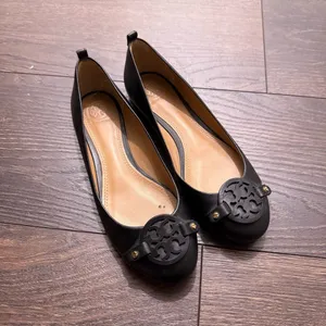 Tory Burch Women’s 7 Black Gabriel Flats Logo thumbnail 1