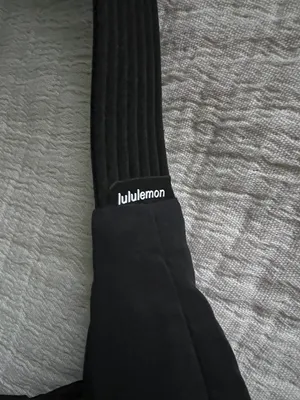 Lululemon Pleated Shoulder Bag 10L thumbnail 5