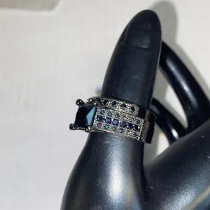 Women's Black Cubic Zirconia Silver Plated Rhinestone Wedding Ring & Band 8.5 thumbnail 5