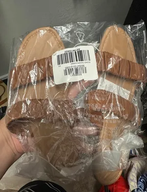 Old Navy Flats thumbnail 1