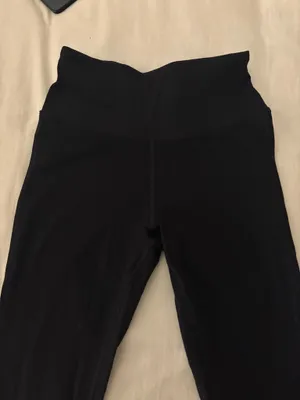 Alo Yoga Leggings thumbnail 6