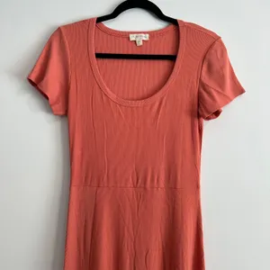 See You Monday Ribbed Short Sleeve Midi Dress Women's Large Orange Side Slit thumbnail 2