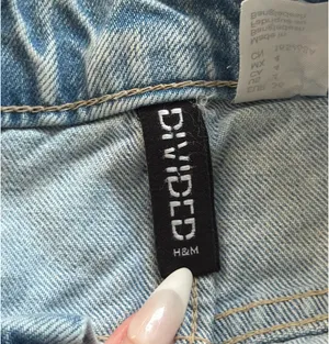 H&M Jeans Wide-Leg thumbnail 3