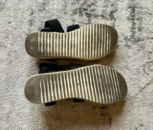 Steve Madden Black Platform Sandals thumbnail 2