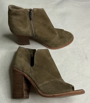 Vince Camuto Kathleen Open Toe Suede Bootie Block Heel Peep Toe‎ 9M thumbnail 1