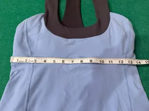 Lululemon Tank Medium Women’s Workout Top thumbnail 2