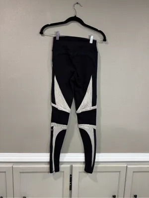 Alo Yoga Electric High Waist Leggings thumbnail 3