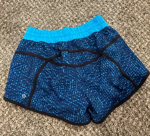 Lululemon Shorts thumbnail 2