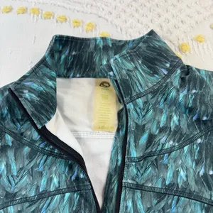 Shape Activewear Half Zip Pullover Athletic Top Long Sleeve Blue Feather‎ s thumbnail 9