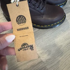Dr. Martens W6 M5 WarmWair Pascal 1460 Leather Lace Up Boots Dark Brown NWT thumbnail 4