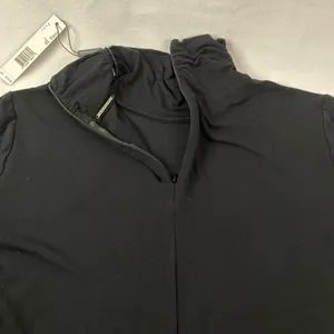 Elie Tahari Mock Neck Top Womens Large Black Ruched Zip Back Noir Minimalist New thumbnail 5