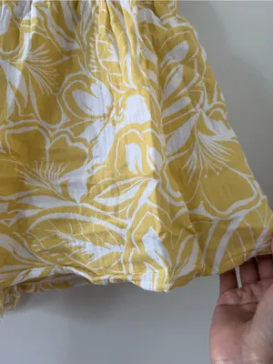 Old Navy Yellow White Tropical Floral Skort Small 100% Cotton Coastal Resort thumbnail 3