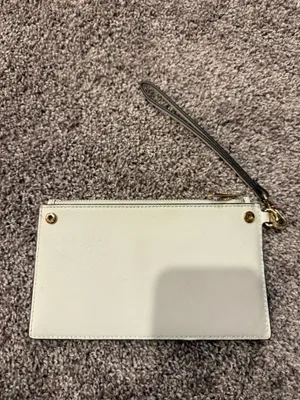 Michael Kors Wallet thumbnail 2