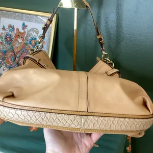 Coach Light Beige Leather‎ Bag thumbnail 3
