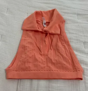 Urban Outfitters Top thumbnail 1