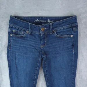 American Eagle Slim Boot Jeans Women 2 Long Blue Stretch Low Rise Y2K Distressed thumbnail 3