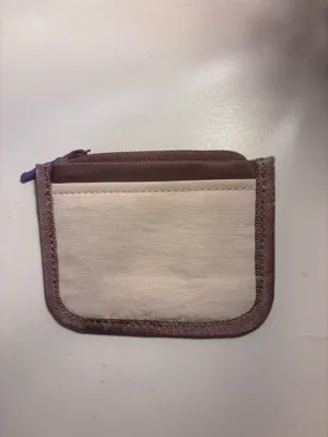 Lululemon Wallet thumbnail 3