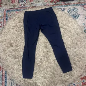 The North Face athletic joggers size XL thumbnail 4