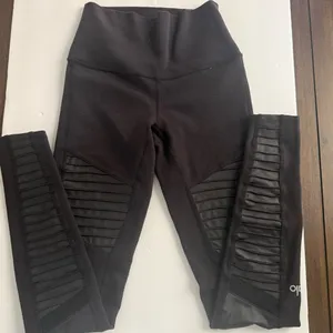 Alo Black Moto-Style Leggings with Ribbed Panels thumbnail 1