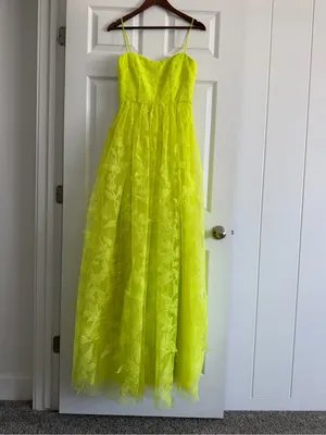 Monique Lhuillier Neon Yellow Floral Lace Maxi Gown Dress Size 4 thumbnail 2