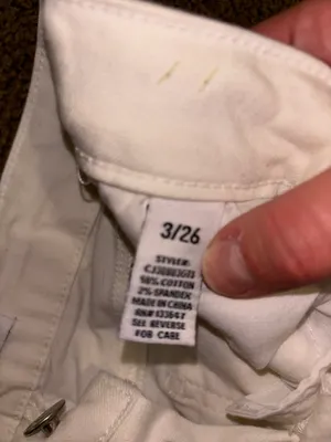 Celebrity Pink Women’s White Denim Shorts thumbnail 3