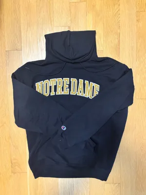 Notre Dame Champion Sweatshirt thumbnail 2