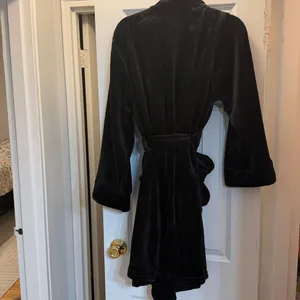 NWT Soma Black Embraceable Plush Short Robe Sz L/XL thumbnail 3