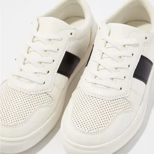 American Eagle Outfitters Black and White Tennis Shoe Sneakers thumbnail 1