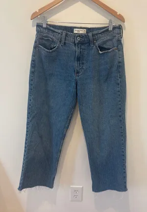 Abercrombie Fitch Curve‎ Love The Baggy Low Rise Jeans Medium Wash Size 28 thumbnail 1