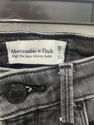 Abercrombie and Fitch Black Skinny Jeans size 2 thumbnail 4