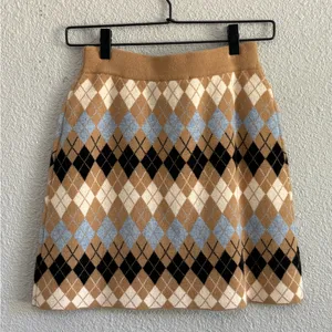 NWT Maje Argyle‎ Jilina Wool Blend Mini Skirt in Camel Size 38/Small thumbnail 6