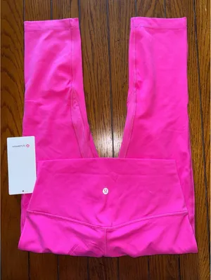 Lululemon Align High Rise 21” Sonic Pink, Double Lined Size 8 NWT thumbnail 1