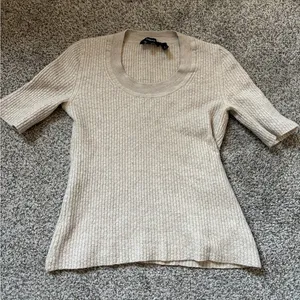 Theory Wool Short Sleeve Sweater thumbnail 1