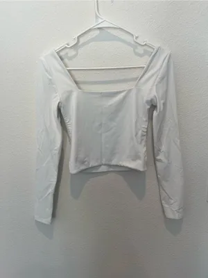 Aritzia Babaton Contour Square Neck Long Sleeve Shirt thumbnail 7