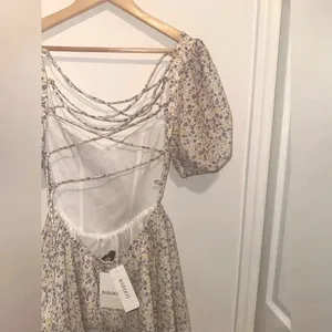 Bardot Marlie Floral Mini Dress in Summer‎ Floral Sz XS thumbnail 7