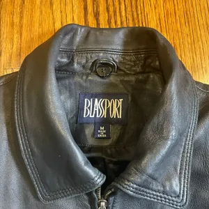 Blassport Women's Vintage Black Genuine Leather Zip-Up Jacket thumbnail 4