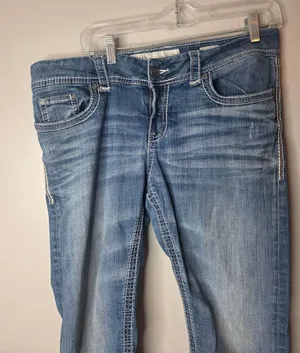 BKE Denim Culture Women’s 32R Medium Wash Premium Bootcut Jeans thumbnail 1