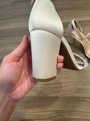 Kelly & Katie Heels White Pearls thumbnail 3