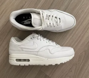Nike Air Max 90 White Sneakers thumbnail 1
